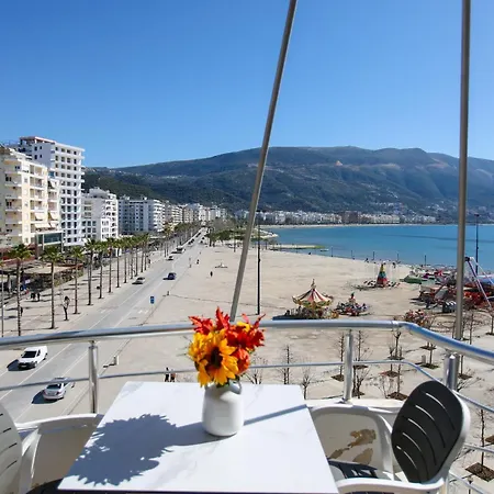 & Sea View Daire Avlonya
